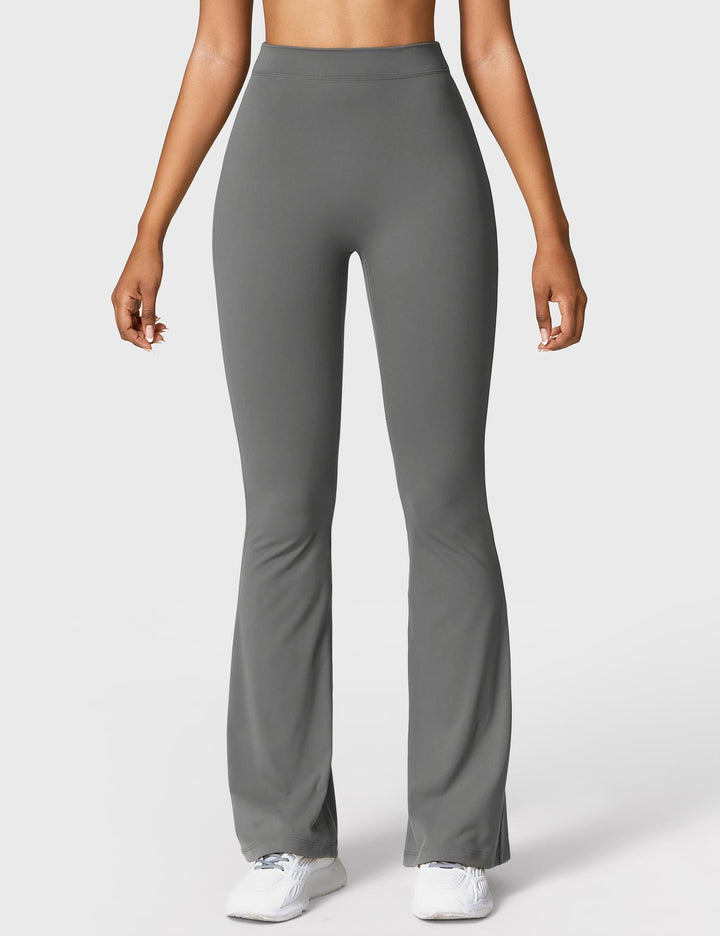 Lune London | Flared leggings with V-neck