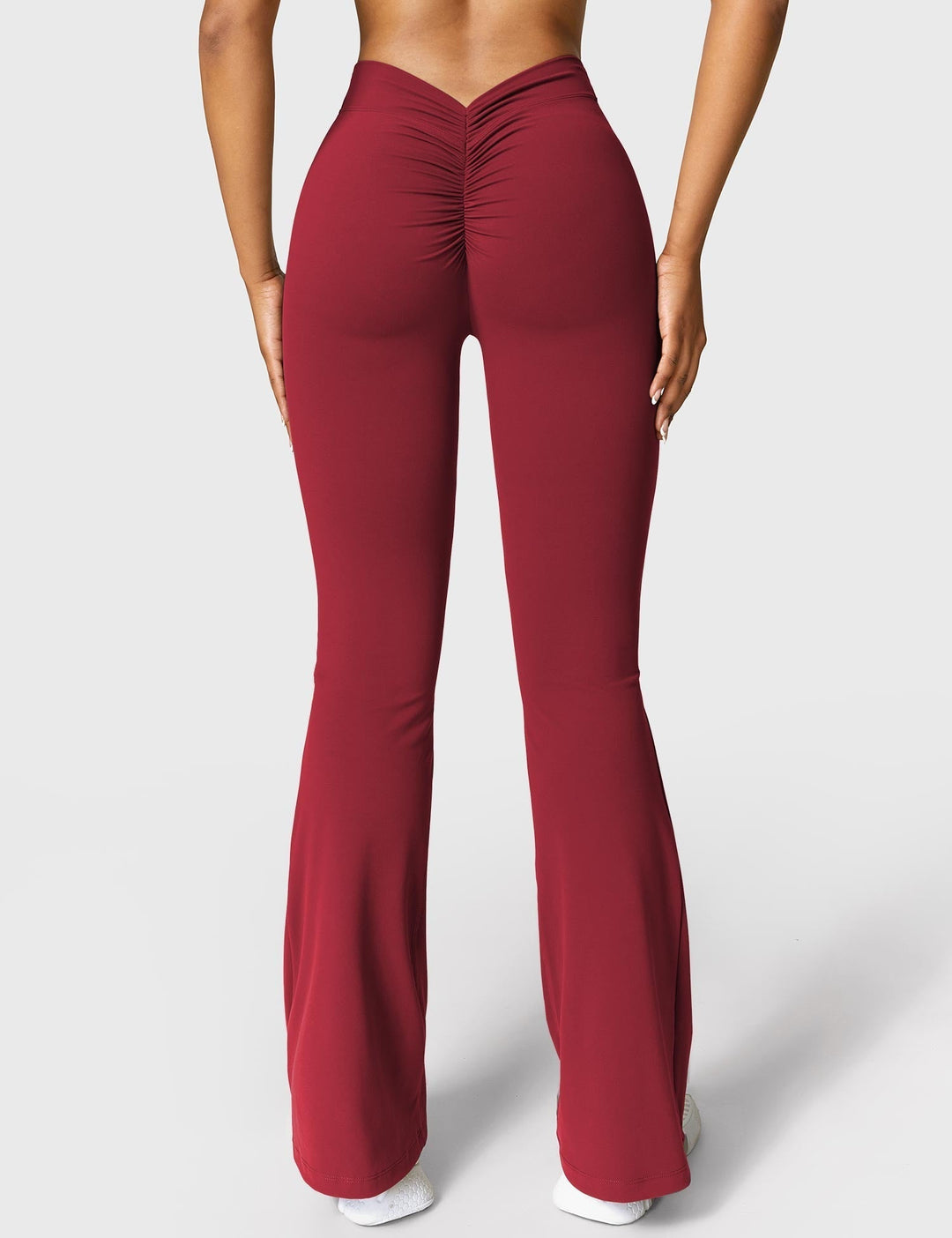 Lune London | Flared leggings with V-neck