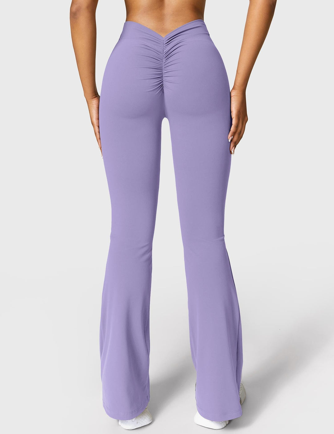 Lune London | Flared leggings with V-neck
