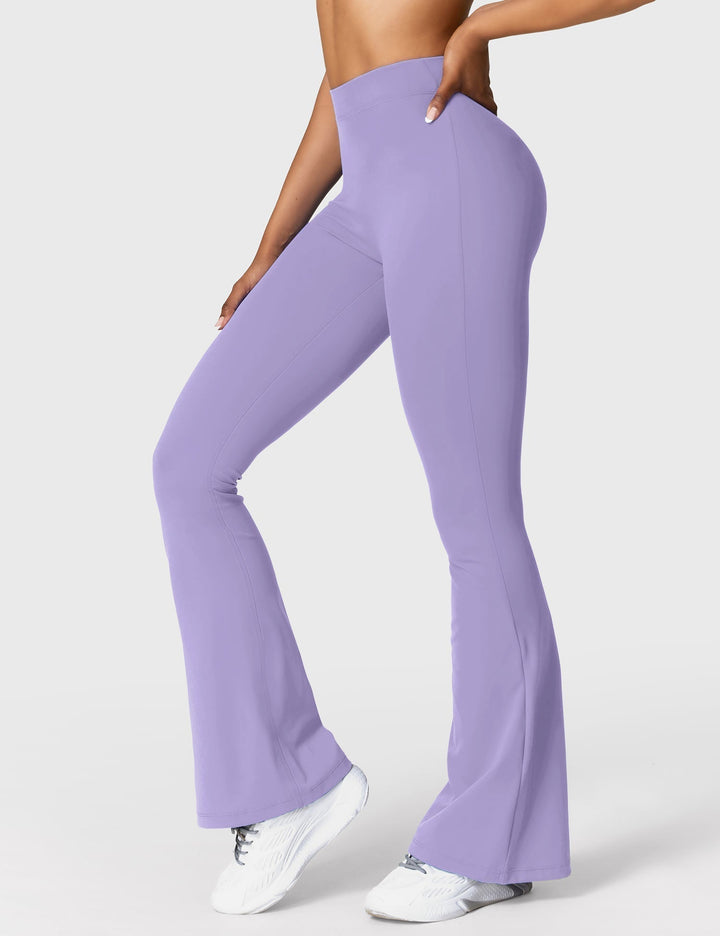 Lune London | Flared leggings with V-neck