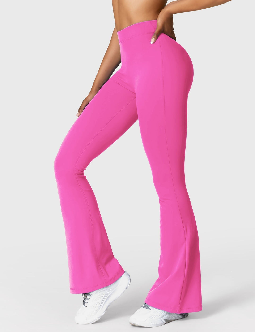Lune London | Flared leggings with V-neck