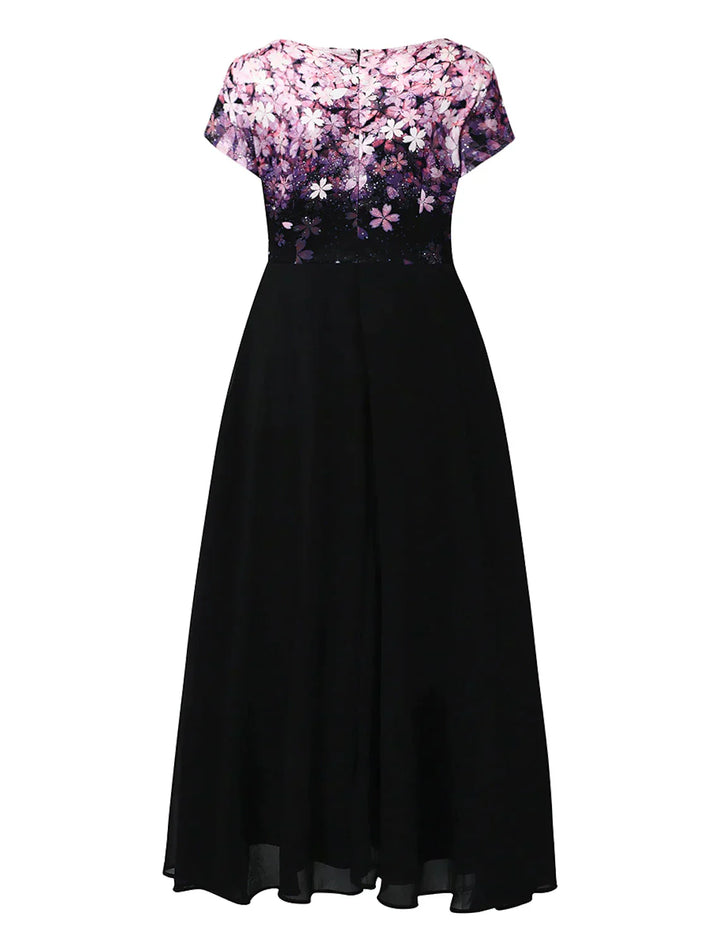 Chic Und Stil | Elegant Midi Dress with Floral Lace