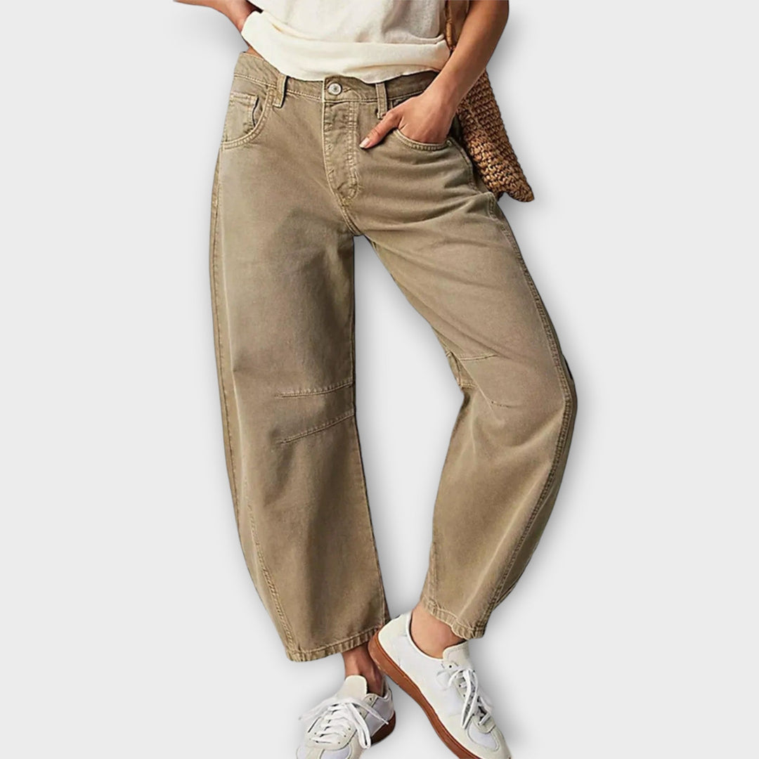 Lune London | Stylish Loose-Fitting Jeans